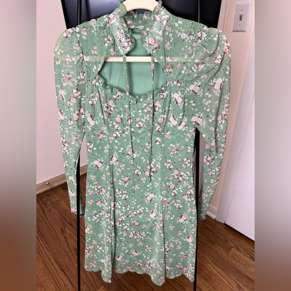 Mesh sun dress with floral patter and long sleeves size S